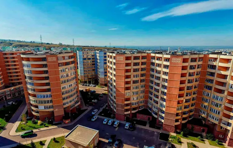 ЖК Хан Тенгри