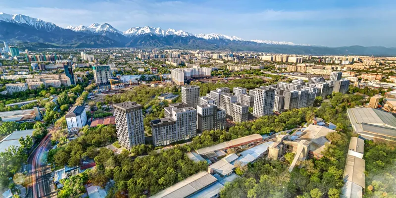 ЖК MÁŃGİLİK (ЖК Mangilik, ЖК Мангилик)