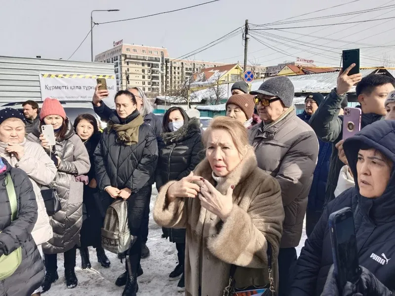 Алматинцы выступают против строительства нового ЖК в 15 домов